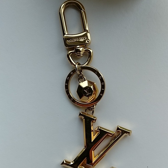 Keychain - Picture 2 of 5